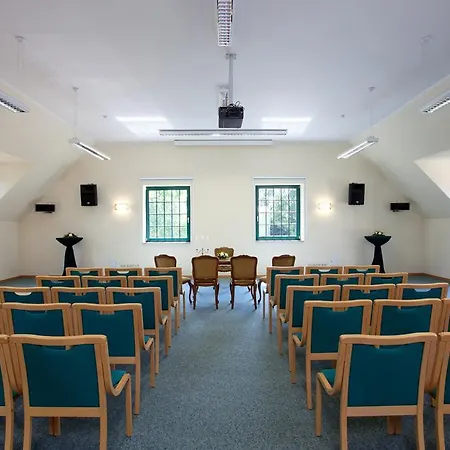 Hotel Landhof Arche - Das Tagungs- Und 2*