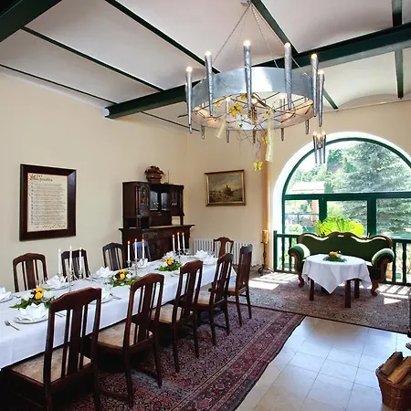 Hotel Landhof Arche - Das Tagungs- Und Gross Pinnow