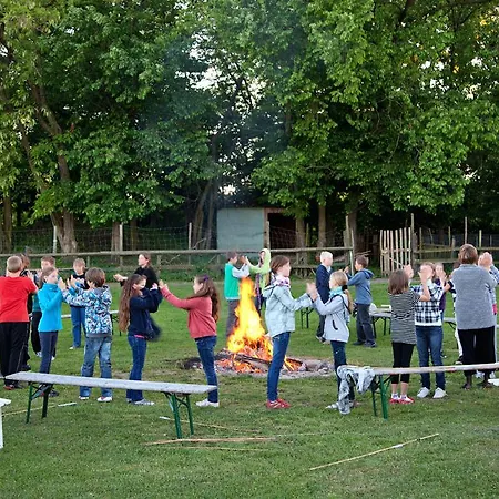 Landhof Arche - Das Tagungs- Und Gross Pinnow